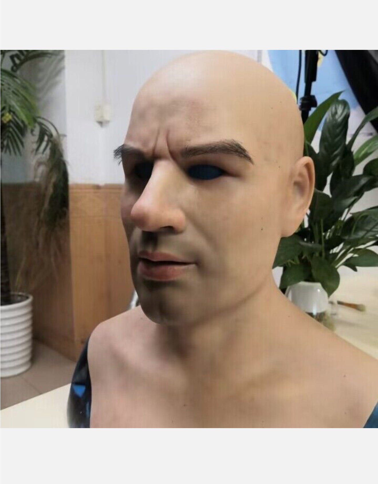 FLMASK™ Intense Realism – Hyper-Realistic Male Silicone Mask